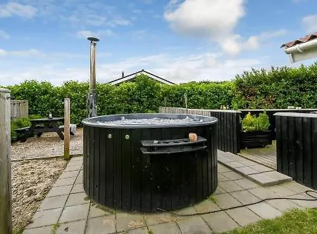 Holiday home C11014-hemmet-spurvevaenget-17